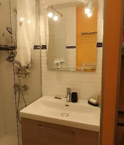 Daire Le Dramont Saint-Raphaël